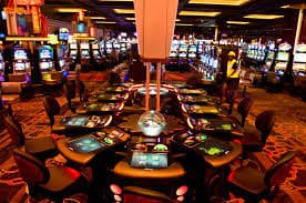 Leaderboard kompetisi Bali Vacation menampilkan peringkat pemain global dan hadiah bertingkat