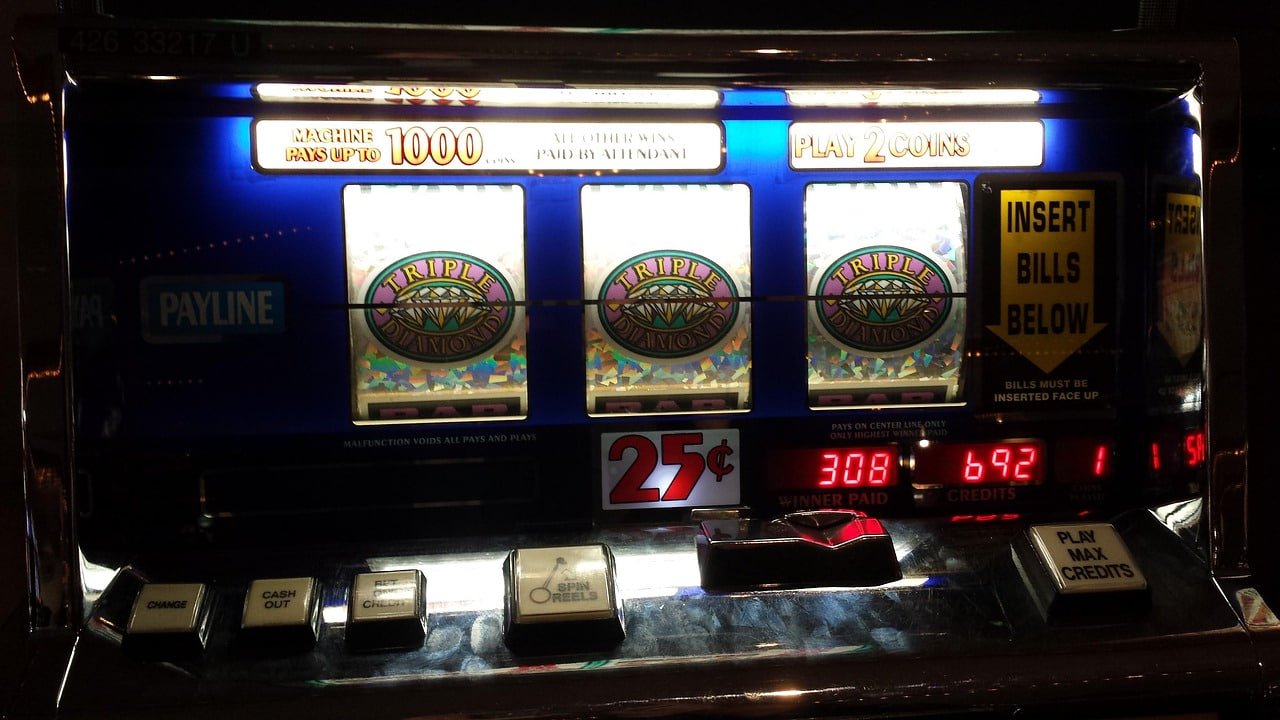 Studio Quickspin slotasiabet88 dengan meja dealer langsung dan kualitas HD penuh